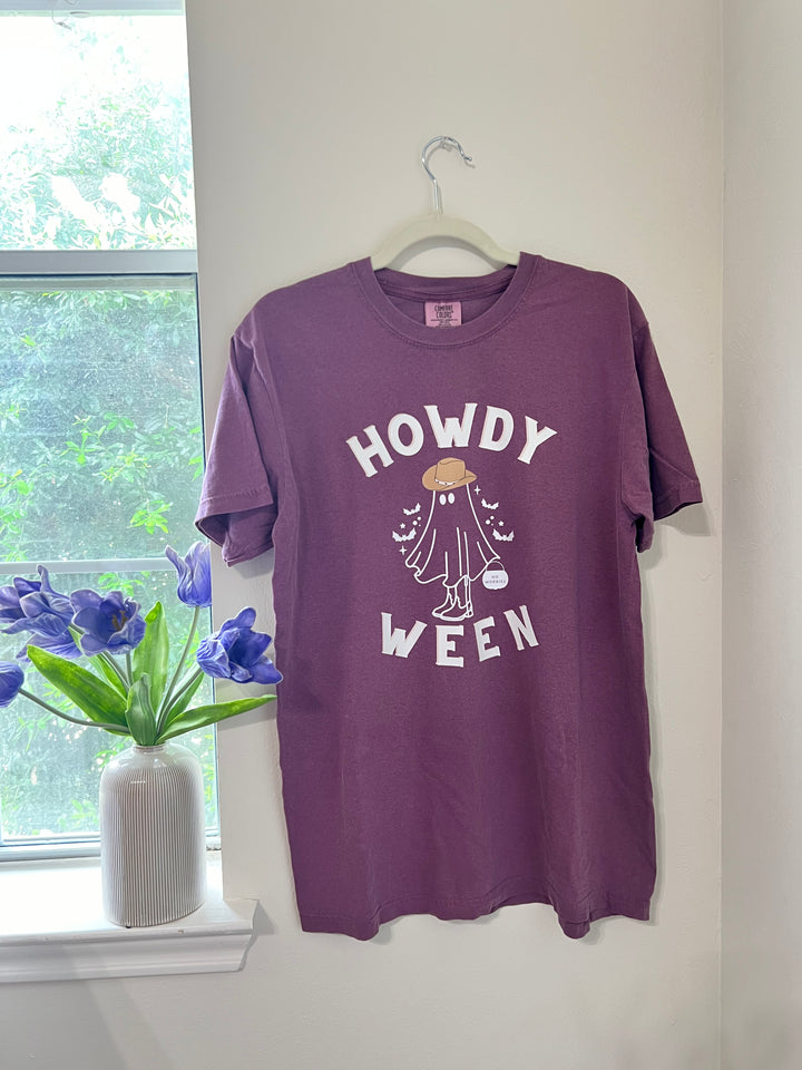 Howdy Ween T-Shirt in Berry